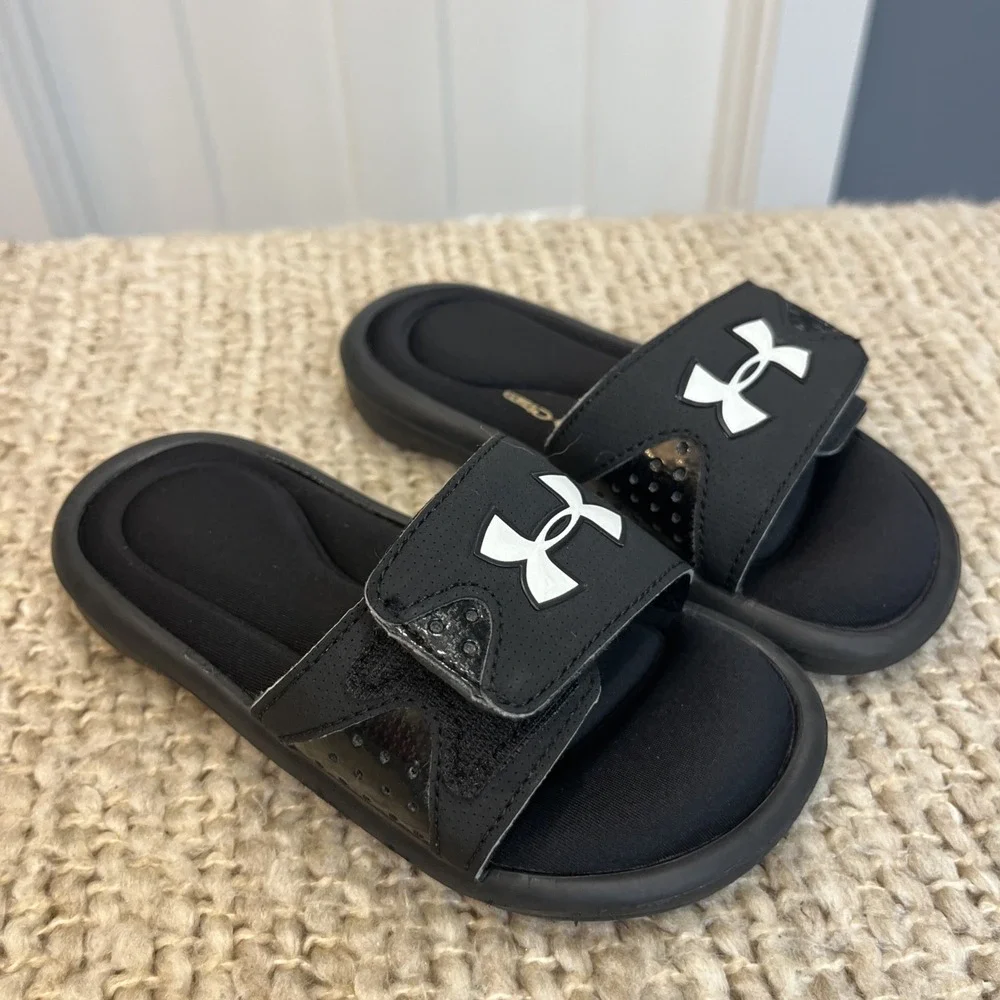 Under Armour Youth Size 11 Black Slip On Slide Sandals Shoes 4D Foam